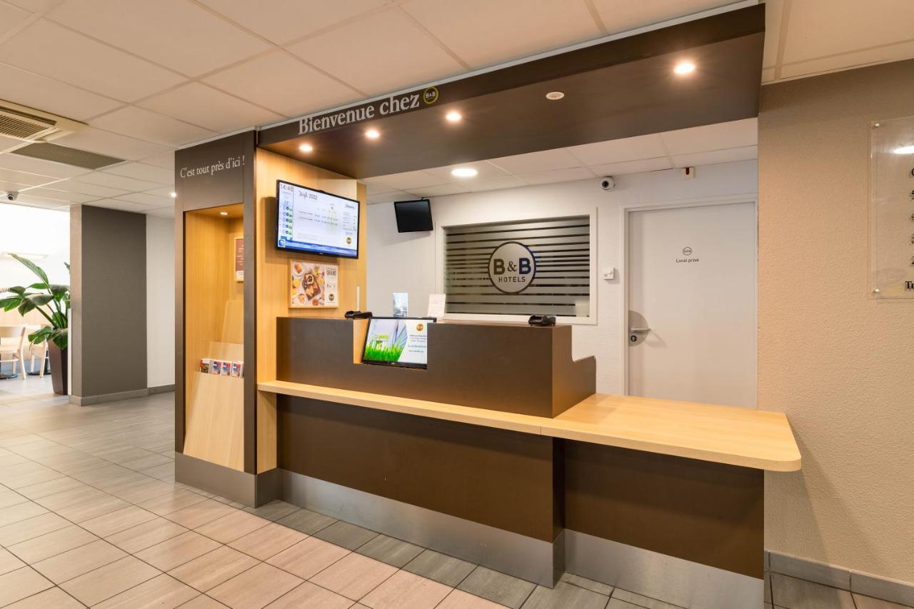 B&B Hotel Lyon Sud Etats-Unis Vénissieux Buitenkant foto
