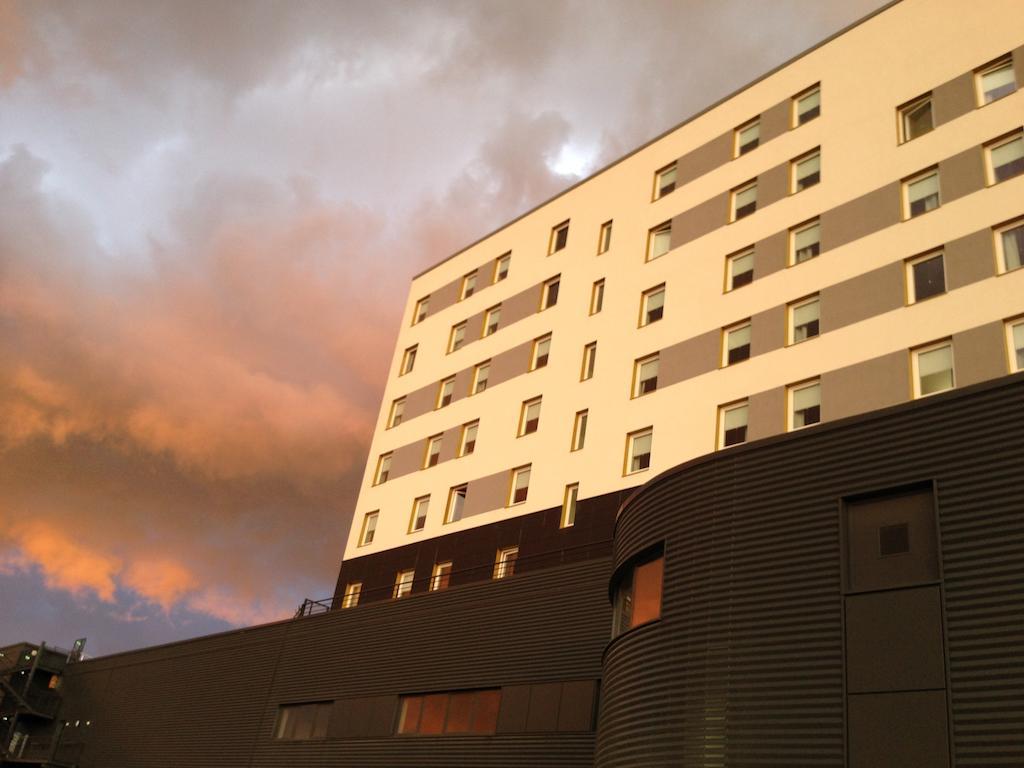 B&B Hotel Lyon Sud Etats-Unis Vénissieux Buitenkant foto